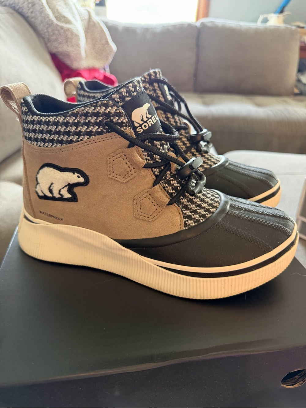 Sorel Kids Polar Bear Winter Boots - Black, Tan & White